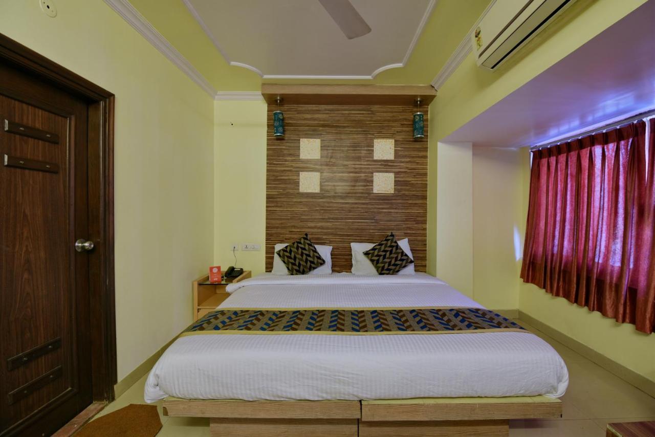 Oyo 2289 Hotel Radha Palace Kukas Εξωτερικό φωτογραφία